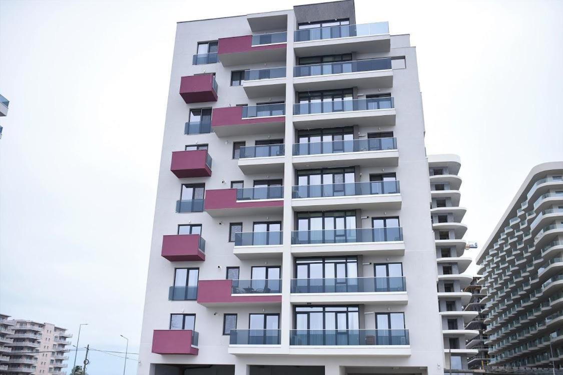 Dreamy Lake Mamaia Exterior photo