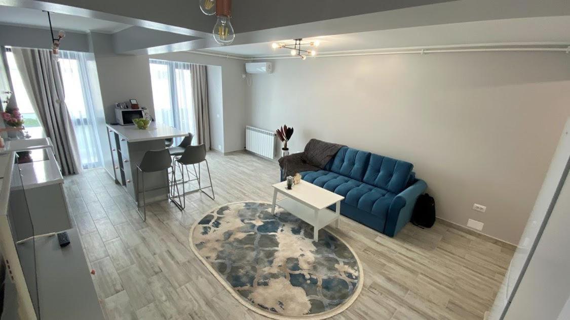 Dreamy Lake Mamaia Exterior photo